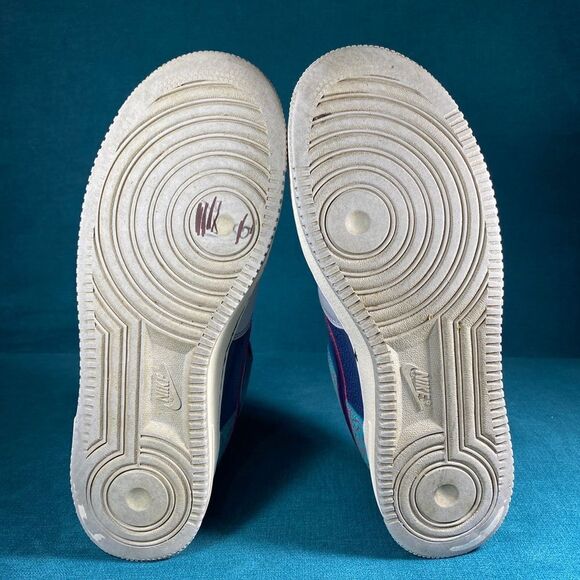 Size 10.5 - Men’s Nike Air Force 1 low multicolor shoes - Picture 7 of 8